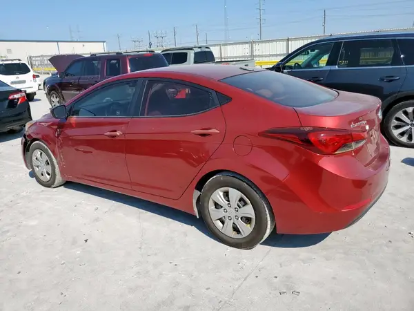 5NPDH4AE1GH716866 2016 HYUNDAI ELANTRA - Image 2