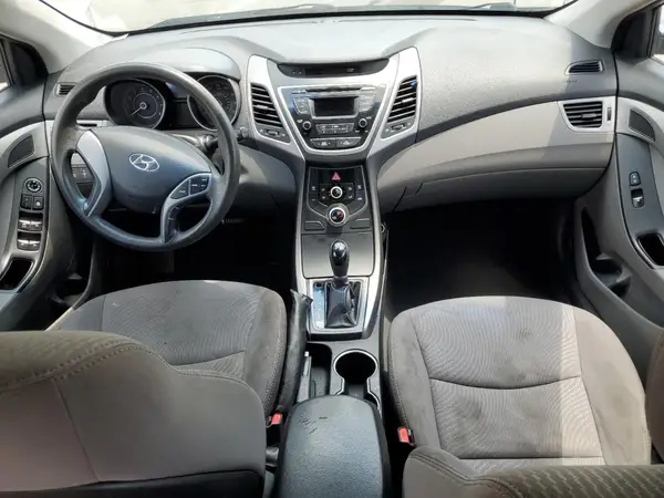 5NPDH4AE1GH718858 2016 HYUNDAI ELANTRA - Image 8