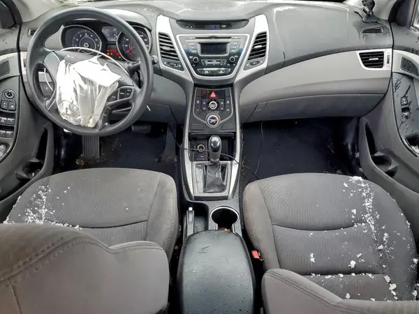 5NPDH4AE1GH719265 2016 HYUNDAI ELANTRA - Image 8