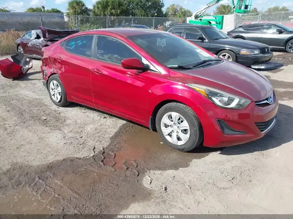 5NPDH4AE1GH721100 2016 HYUNDAI ELANTRA - Image 1