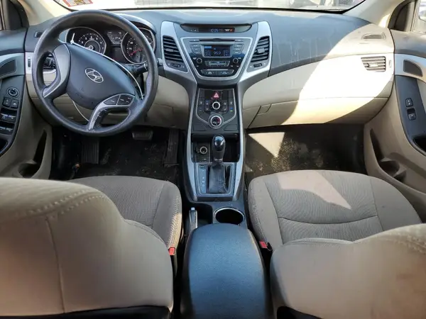 5NPDH4AE1GH721193 2016 HYUNDAI ELANTRA - Image 8