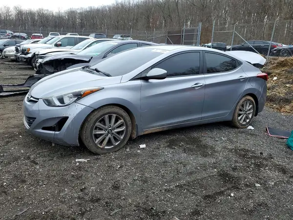 5NPDH4AE1GH722070 2016 HYUNDAI ELANTRA - Image 1