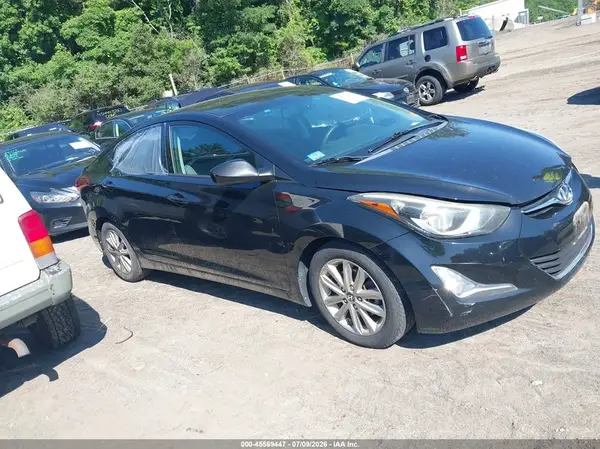 5NPDH4AE1GH722876 2016 HYUNDAI ELANTRA - Image 1