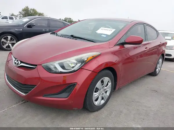 5NPDH4AE1GH724790 2016 HYUNDAI ELANTRA - Image 2