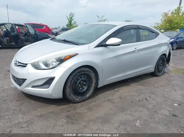 5NPDH4AE1GH725485 2016 HYUNDAI ELANTRA - Image 2