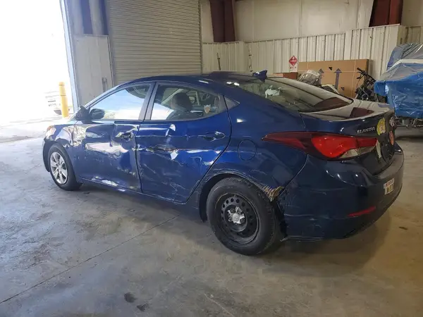 5NPDH4AE1GH726619 2016 HYUNDAI ELANTRA - Image 2