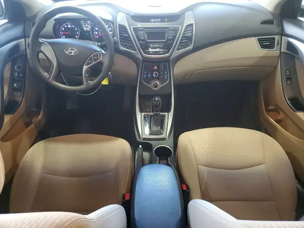 5NPDH4AE1GH726619 2016 HYUNDAI ELANTRA - Image 8