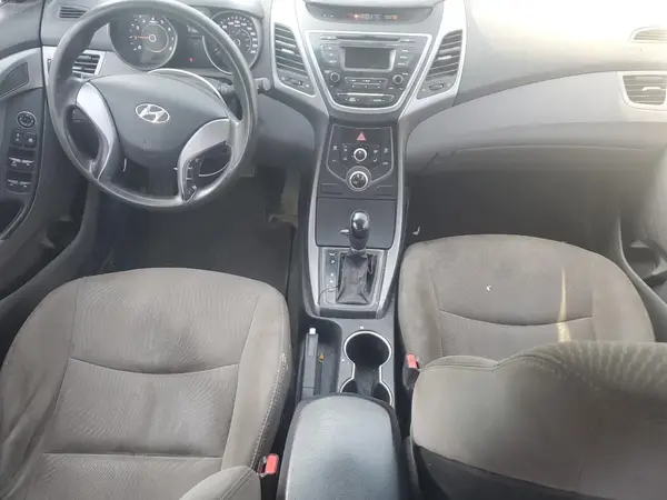 5NPDH4AE1GH727429 2016 HYUNDAI ELANTRA - Image 8