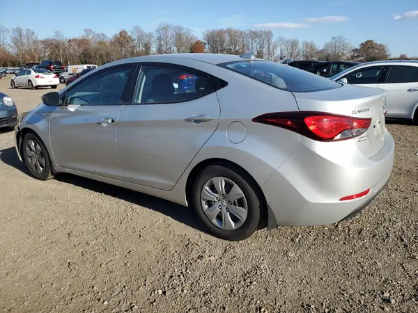 5NPDH4AE1GH731268 2016 HYUNDAI ELANTRA - Image 2