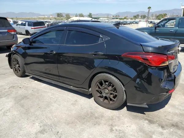 5NPDH4AE1GH731853 2016 HYUNDAI ELANTRA - Image 2