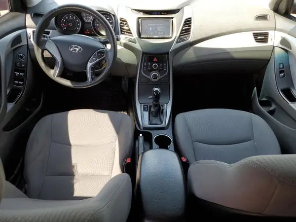 5NPDH4AE1GH731853 2016 HYUNDAI ELANTRA - Image 8
