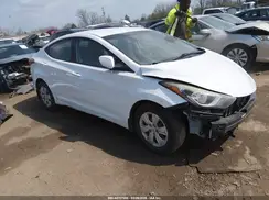 5NPDH4AE1GH732176 2016 HYUNDAI ELANTRA