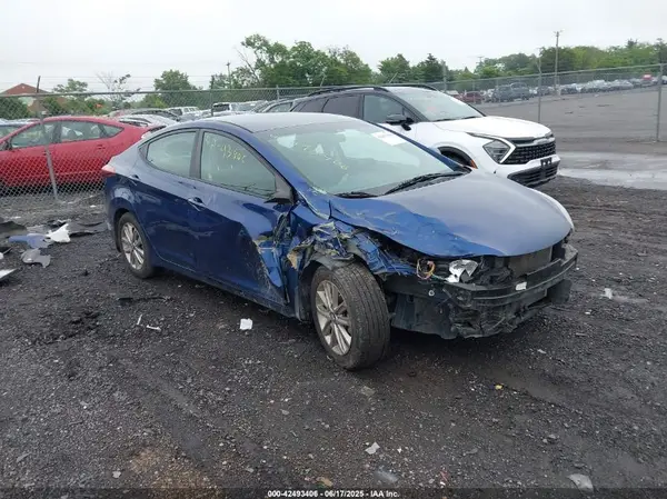 5NPDH4AE1GH732999 2016 HYUNDAI ELANTRA - Image 1