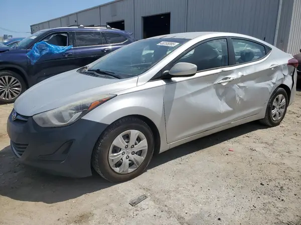 5NPDH4AE1GH733084 2016 HYUNDAI ELANTRA - Image 1
