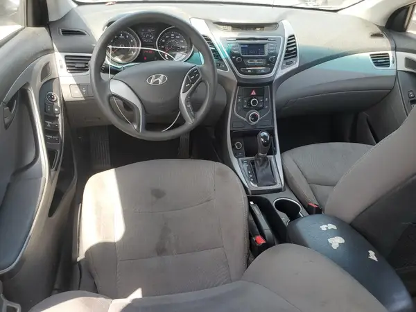 5NPDH4AE1GH733084 2016 HYUNDAI ELANTRA - Image 8
