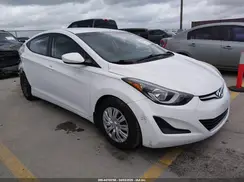 5NPDH4AE1GH733747 2016 HYUNDAI ELANTRA