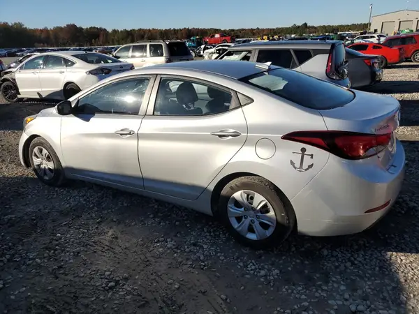 5NPDH4AE1GH735840 2016 HYUNDAI ELANTRA - Image 2