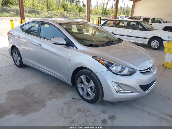 5NPDH4AE1GH736065 2016 HYUNDAI ELANTRA - Image 1