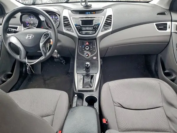 5NPDH4AE1GH736180 2016 HYUNDAI ELANTRA - Image 8