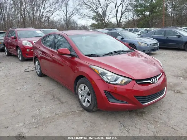 5NPDH4AE1GH739953 2016 HYUNDAI ELANTRA - Image 1