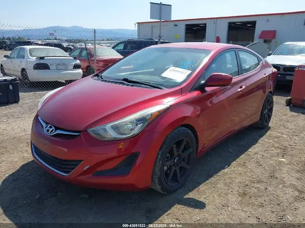 5NPDH4AE1GH741198 2016 HYUNDAI ELANTRA - Image 2