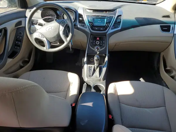 5NPDH4AE1GH741301 2016 HYUNDAI ELANTRA - Image 8