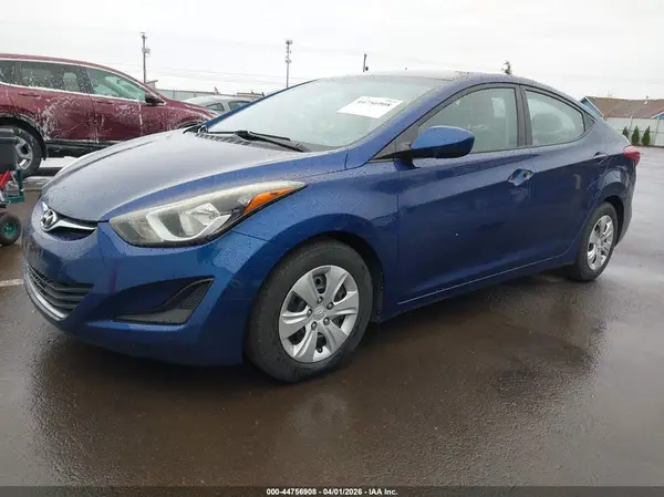 5NPDH4AE1GH741718 2016 HYUNDAI ELANTRA - Image 2