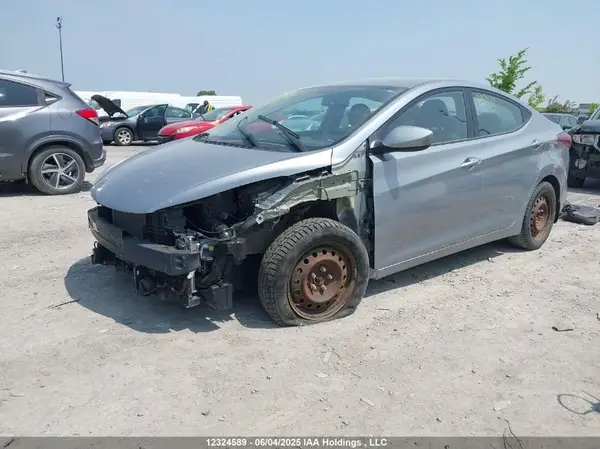 5NPDH4AE1GH742111 2016 HYUNDAI ELANTRA - Image 2
