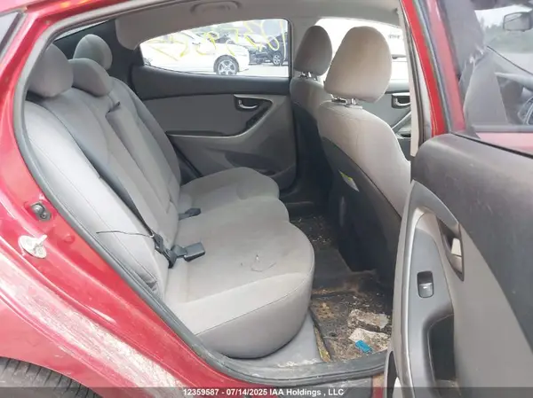 5NPDH4AE1GH745123 2016 HYUNDAI ELANTRA - Image 8