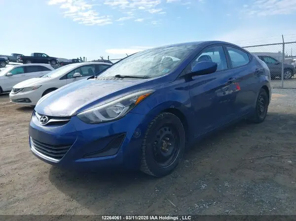 5NPDH4AE1GH745235 2016 HYUNDAI ELANTRA - Image 2