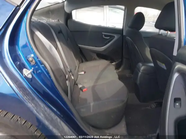 5NPDH4AE1GH745235 2016 HYUNDAI ELANTRA - Image 8