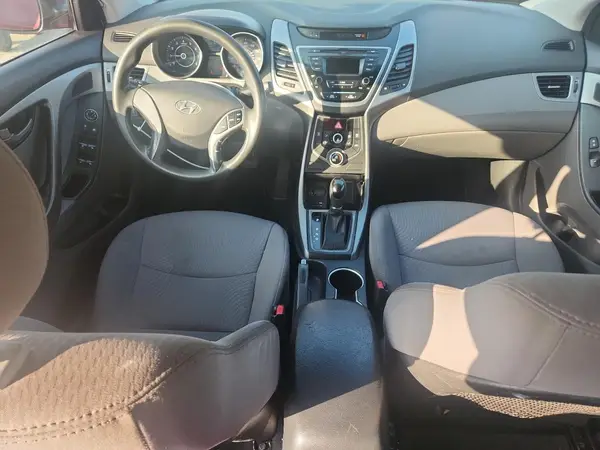 5NPDH4AE1GH749978 2016 HYUNDAI ELANTRA - Image 8