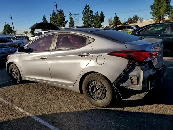 5NPDH4AE1GH750077 2016 HYUNDAI ELANTRA - Image 2