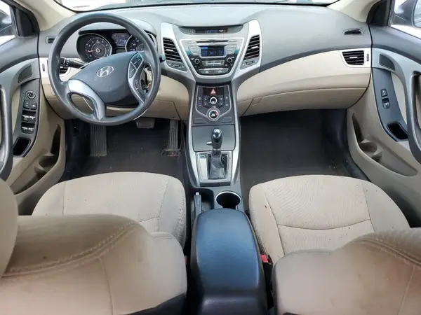 5NPDH4AE1GH754405 2016 HYUNDAI ELANTRA - Image 8