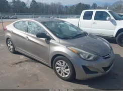 5NPDH4AE1GH754582 2016 HYUNDAI ELANTRA