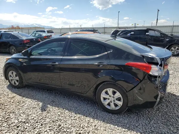 5NPDH4AE1GH758714 2016 HYUNDAI ELANTRA - Image 2