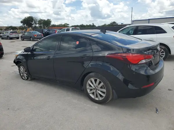5NPDH4AE1GH760284 2016 HYUNDAI ELANTRA - Image 2