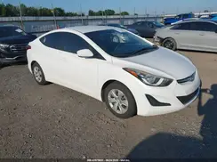 5NPDH4AE1GH760687 2016 HYUNDAI ELANTRA