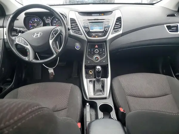 5NPDH4AE1GH761970 2016 HYUNDAI ELANTRA - Image 8