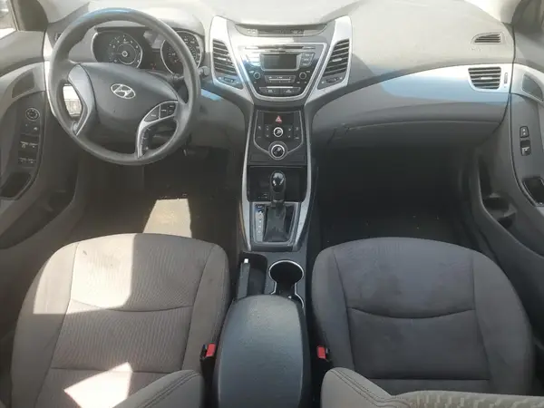 5NPDH4AE1GH765842 2016 HYUNDAI ELANTRA - Image 8