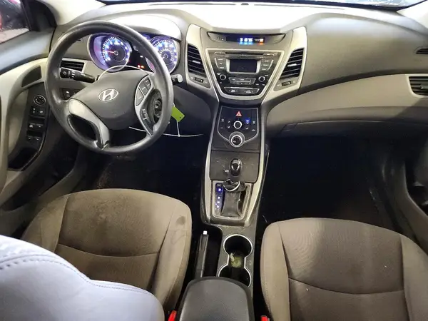 5NPDH4AE1GH766439 2016 HYUNDAI ELANTRA - Image 8