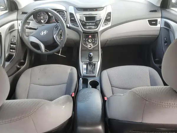 5NPDH4AE1GH767915 2016 HYUNDAI ELANTRA - Image 8