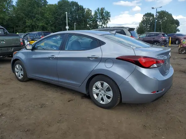 5NPDH4AE1GH769745 2016 HYUNDAI ELANTRA - Image 2