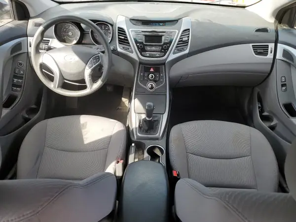 5NPDH4AE1GH769745 2016 HYUNDAI ELANTRA - Image 8