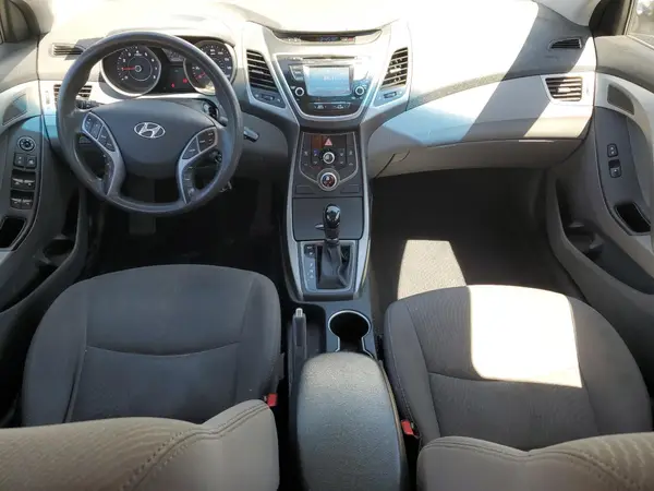 5NPDH4AE1GH769874 2016 HYUNDAI ELANTRA - Image 8
