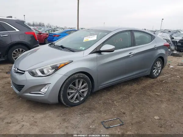 5NPDH4AE1GH771334 2016 HYUNDAI ELANTRA - Image 2