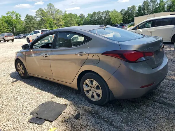5NPDH4AE1GH771897 2016 HYUNDAI ELANTRA - Image 2