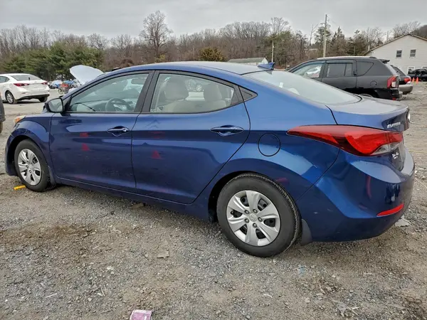 5NPDH4AE1GH773052 2016 HYUNDAI ELANTRA - Image 2