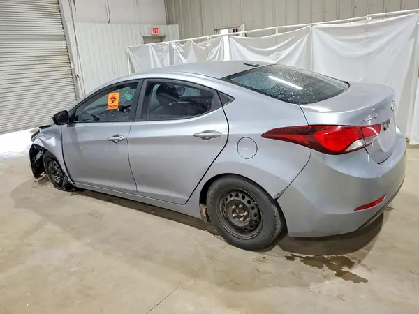 5NPDH4AE1GH777425 2016 HYUNDAI ELANTRA - Image 2