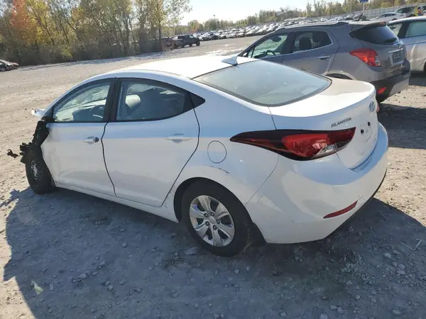 5NPDH4AE1GH777943 2016 HYUNDAI ELANTRA - Image 2